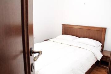 Фото номера Дом с 5 спальнями Дома для отпуска Pensiunea Ghita г. Вишеу-де-Жос 14