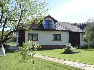 Фото Гостевой дом Chalet Bora г. Вишеу-де-Жос